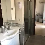 Bella -parcheggio Privato Interno Arona