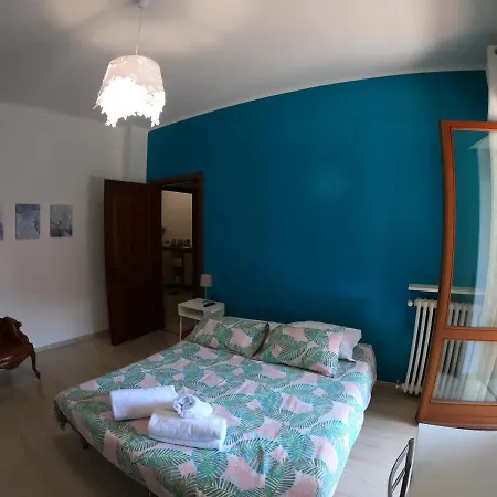 Bella -parcheggio Privato Interno 3* Arona