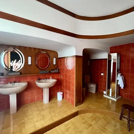 Bed & Breakfast Bella -parcheggio Privato Interno *
