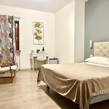 Bella -parcheggio Privato Interno Bed & Breakfast