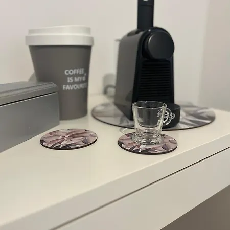 Bed & Breakfast Bella -parcheggio Privato Interno