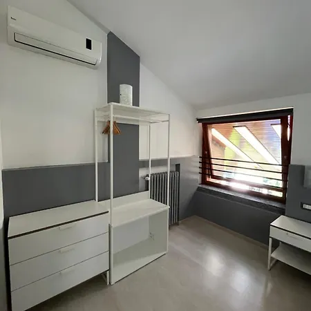 Bella -parcheggio Privato Interno Bed & Breakfast