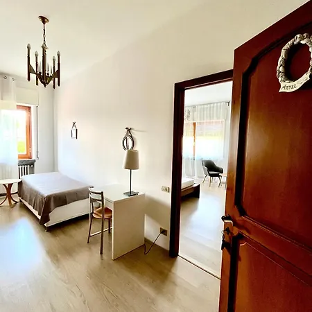 Panzió Bella -parcheggio Privato Interno 3*