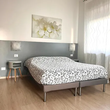 Bella -parcheggio Privato Interno Bed & Breakfast 3*