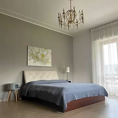 Bella -parcheggio Privato Interno Bed & Breakfast 3*