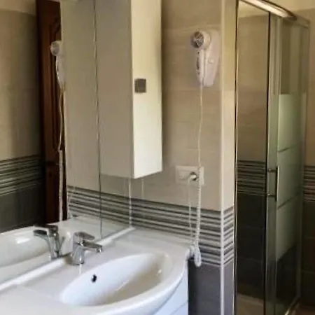 Bella -parcheggio Privato Interno Bed & Breakfast