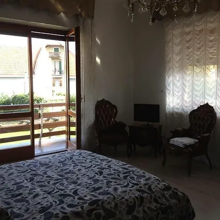 Bella -parcheggio Privato Interno Bed & Breakfast 3*