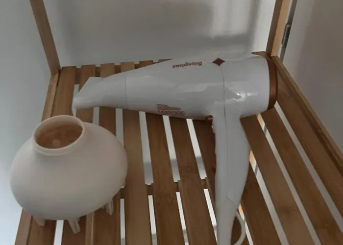 Bella -parcheggio Privato Interno Bed and breakfast Arona