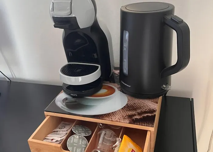 Bed and breakfast Bella -parcheggio Privato Interno Arona